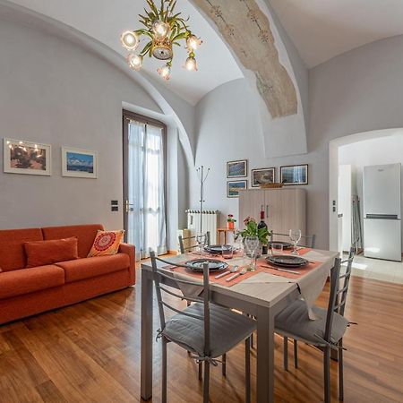 L'Antico Cedro Apartment Alba  Bagian luar foto