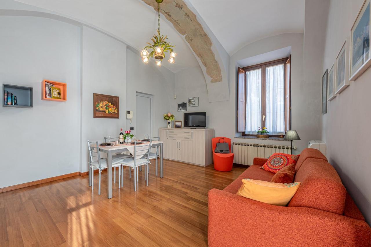 L'Antico Cedro Apartment Alba  Bagian luar foto
