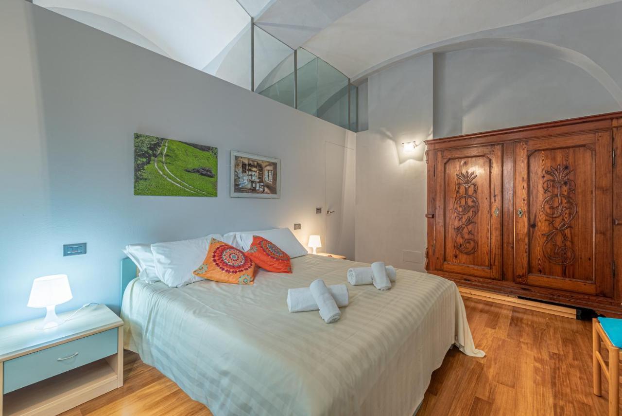 L'Antico Cedro Apartment Alba  Bagian luar foto